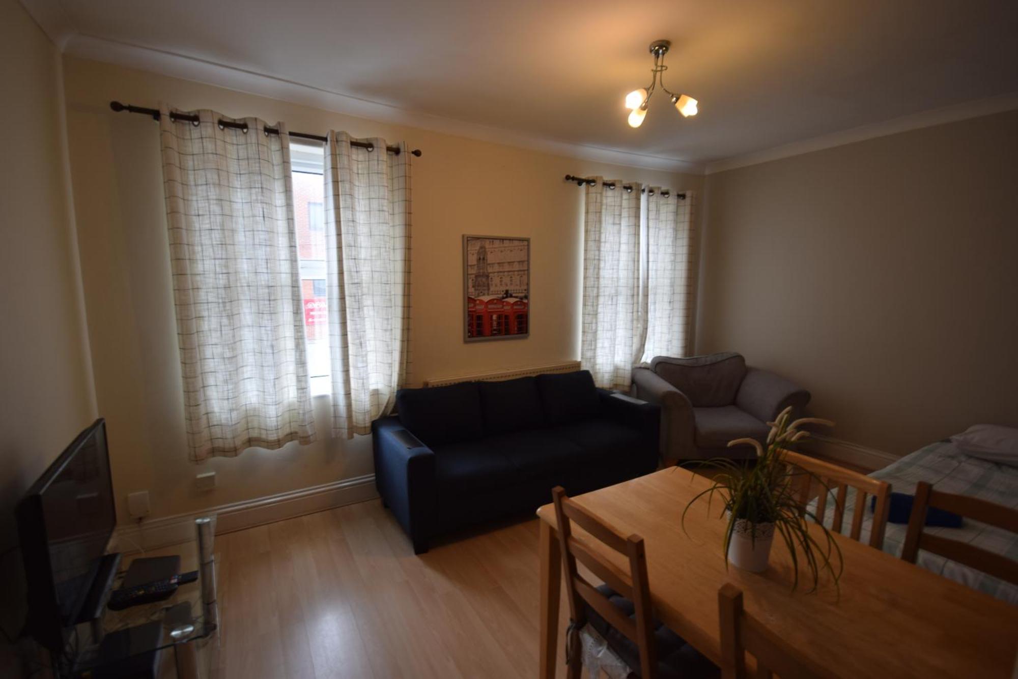 Two Bedroom Flat St Andrews Road لندن المظهر الخارجي الصورة