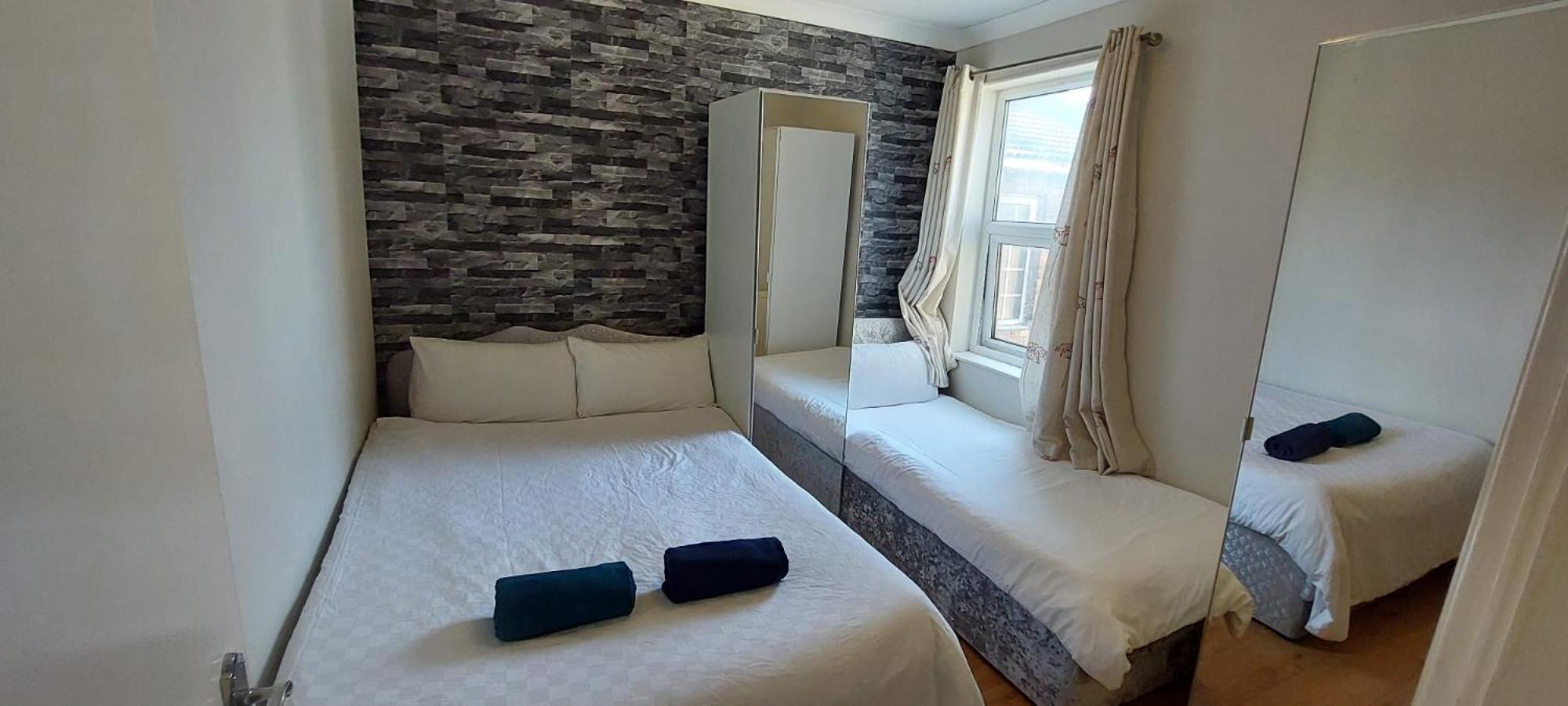 Two Bedroom Flat St Andrews Road لندن المظهر الخارجي الصورة