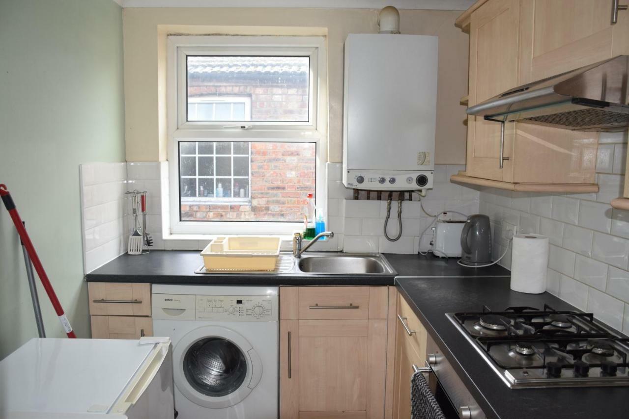 Two Bedroom Flat St Andrews Road لندن المظهر الخارجي الصورة